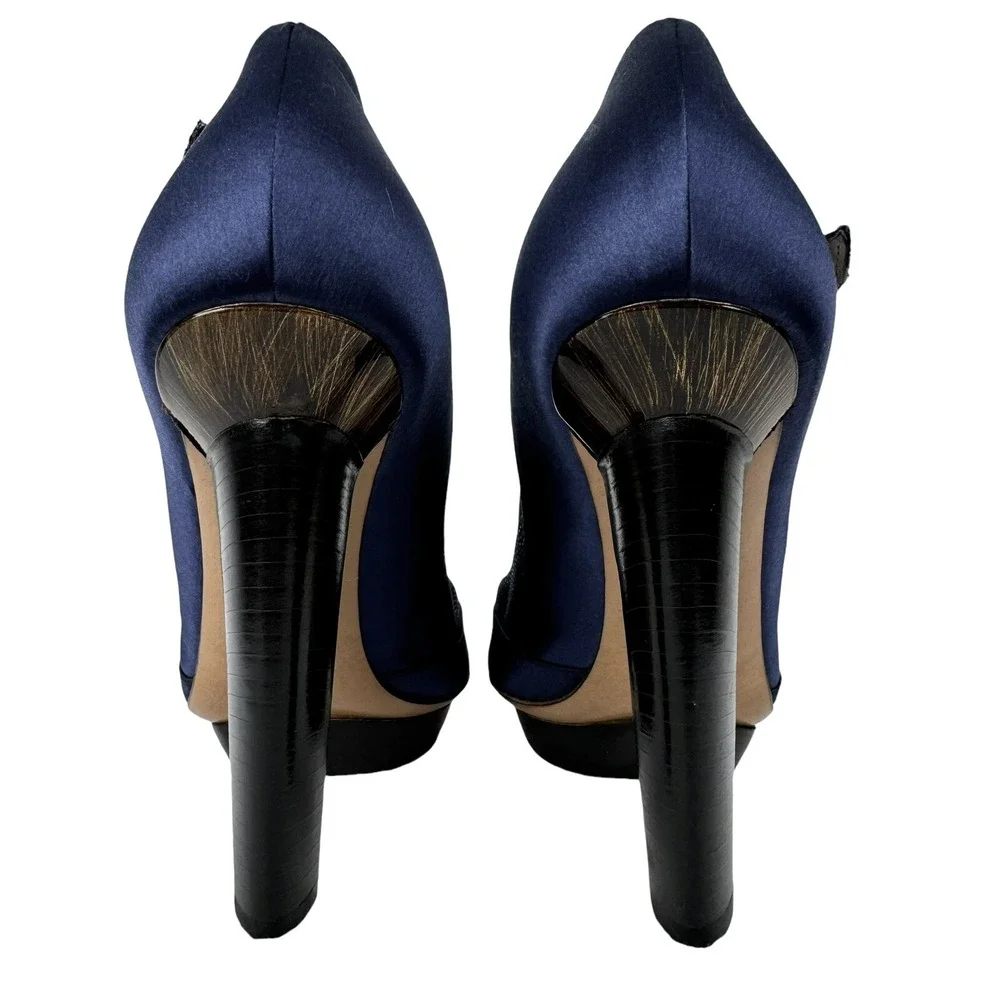Nicholas Kirkwood High Heels EU 38 US 7.5 Navy Satin‎ Round Toe Italy Maryjane